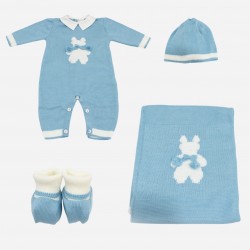 SET NEONATO IN LANA

COPERTA, CAPPELLINO

SCARPINE E COMPLETO