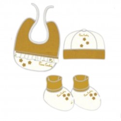 SET NEONATA

IN CINIGLIA

CAPPELLINO BAVETTA E SCARPINE

CON DETTAGLI E RICAMO